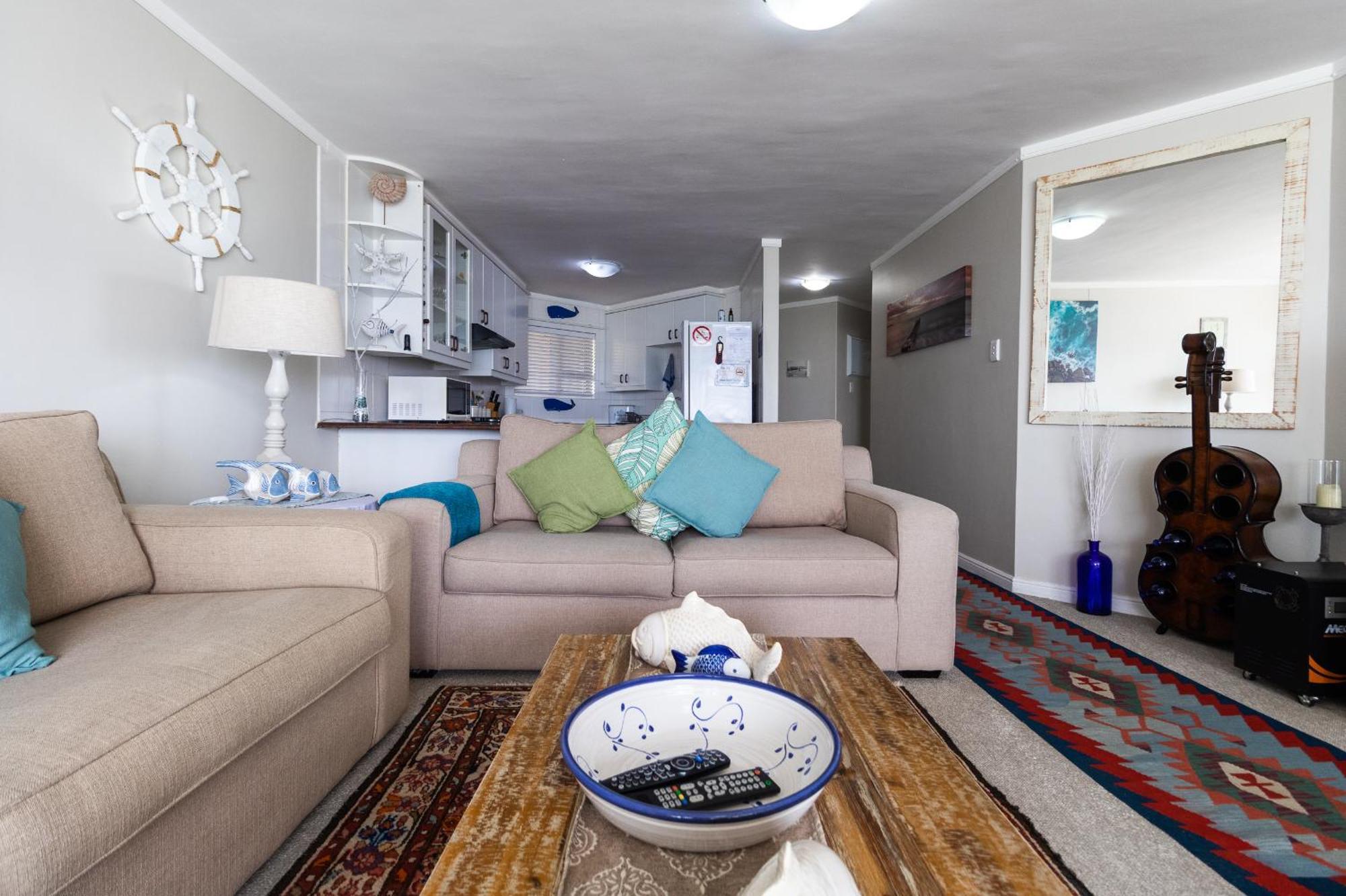 Blakes Terrace 903 *